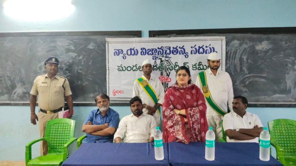 విద్యార్థులు విలువలతో కూడిన విద్య క్రమశిక్షణ ను అలవాటు చేసుకోవాలి