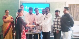 ఆన్ బిన్ సువడుగల్ సంస్థ ఆధ్వర్యంలో విద్యార్థులకు పరీక్ష సామాగ్రి పంపిణీ