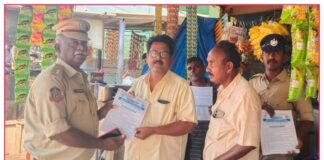 ప్రతి ఒక్కరూ అగ్ని భద్రతా నిబంధనలను పాటించాలి- ఫైర్ ఆఫీసర్ శ్రీనివాసులు