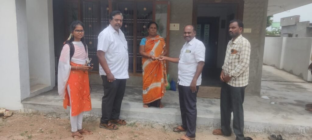 నెల్లిపూడిలో ఎన్టీఆర్ భరోసా పెంక్షన్ పంపిణి కార్యక్రమం